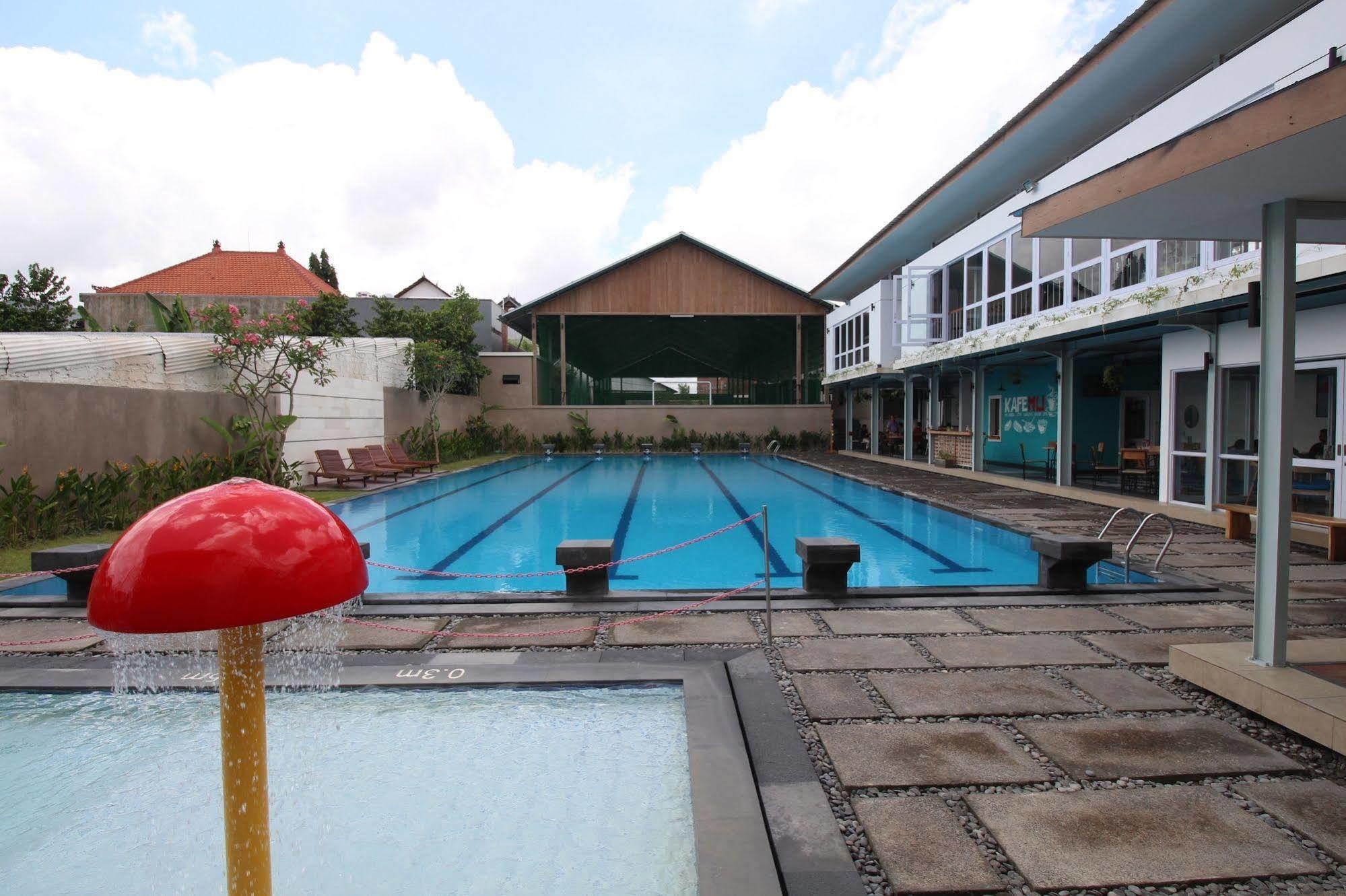 Umah Bali Suites And Residence Denpasa Buitenkant foto